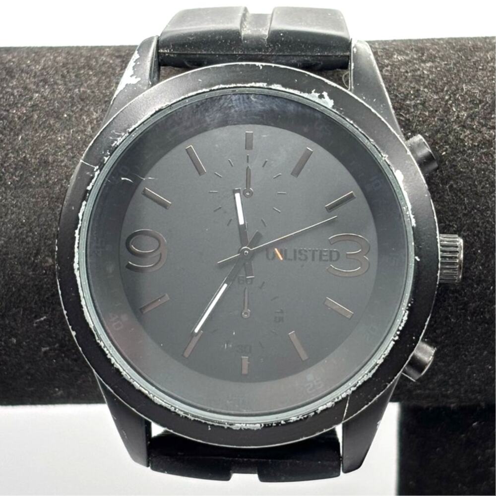 Black Unlisted Men's Watch